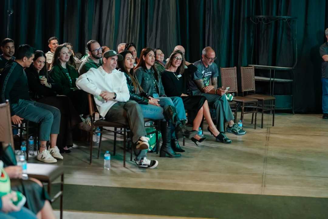 Celebração entre a equipe Ecodecor