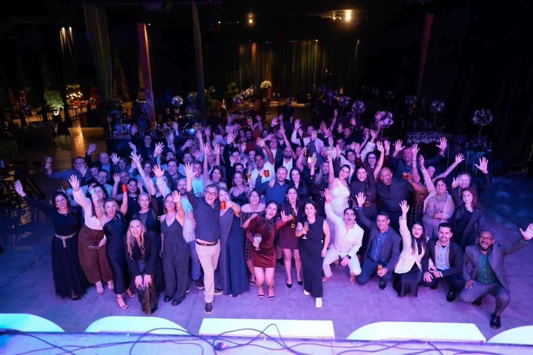 Equipe Ecodecor reunida em evento da rede